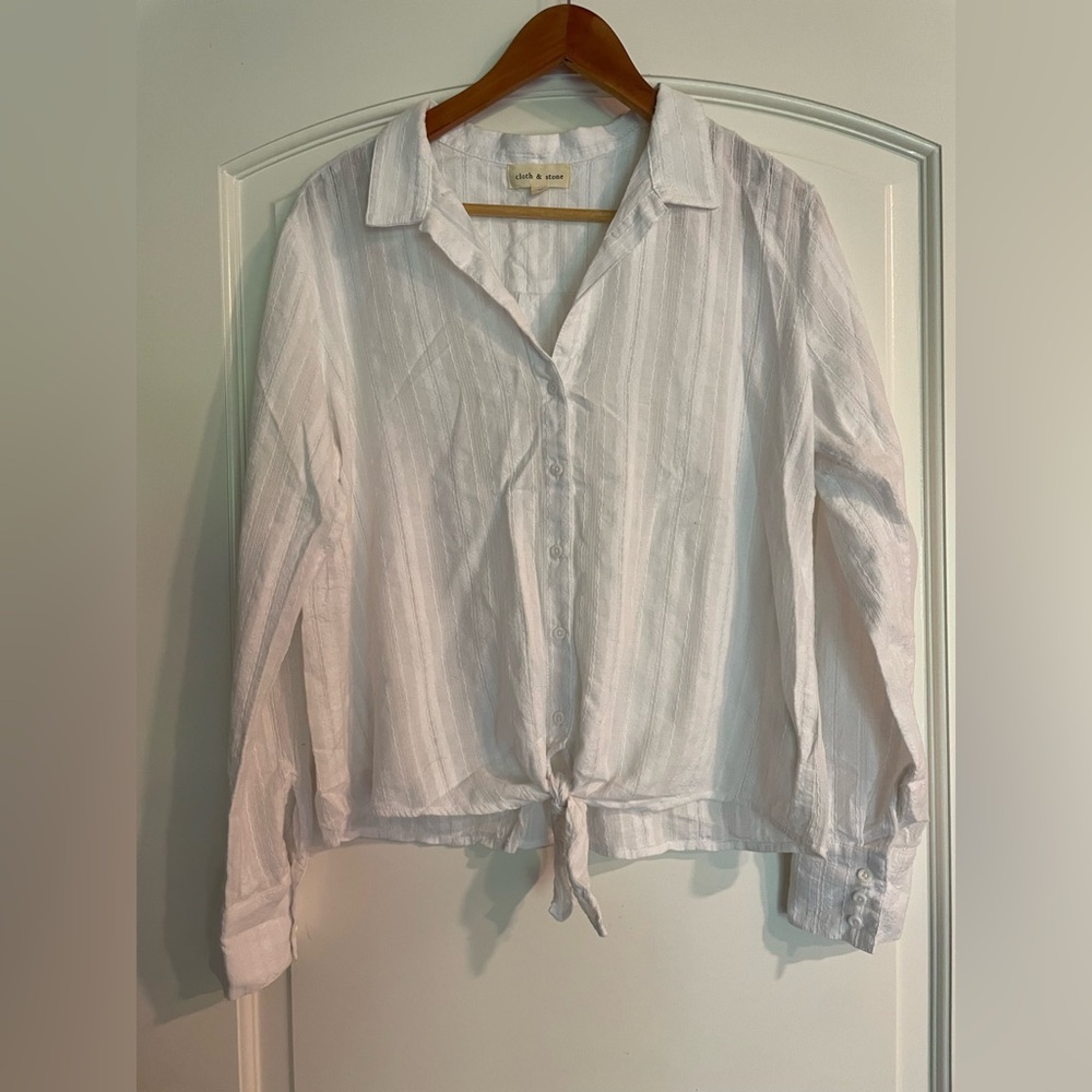 cloth & stone White Button-Down Tie-Front Shirt